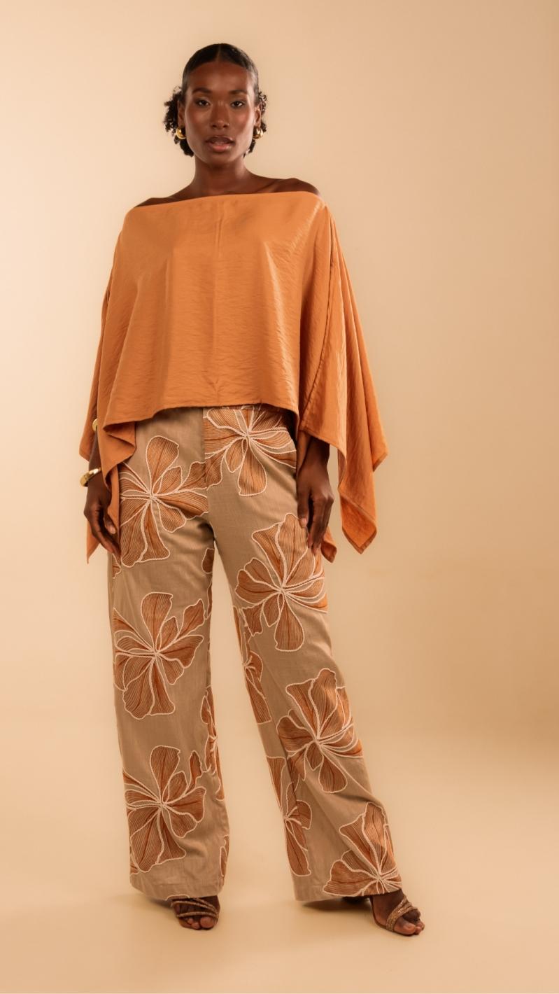 CALÇA MADAH BORDADO FLOR